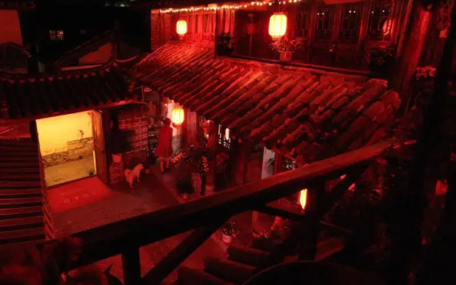 Lijiang Shu Ying Inn