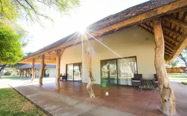 Tulela Safari Lodge