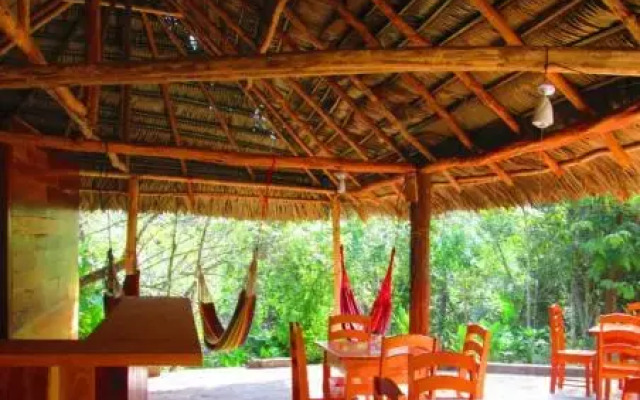 Chaya Maya Jungle Lodge