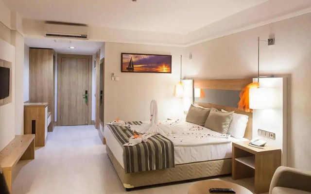 Cherry Garden City & Spa Hotel