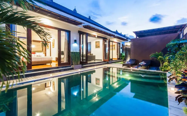 Villa Umah Puri