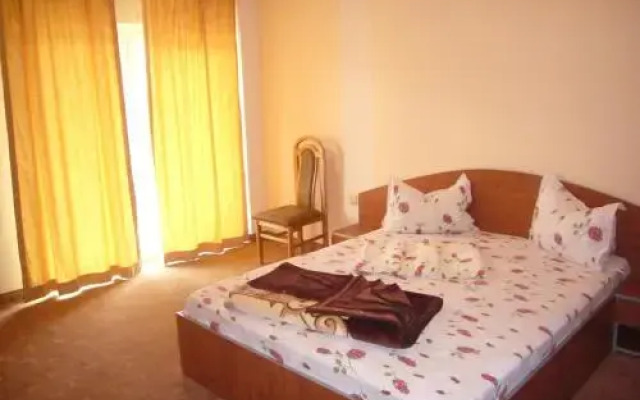 Vila Senator 1
