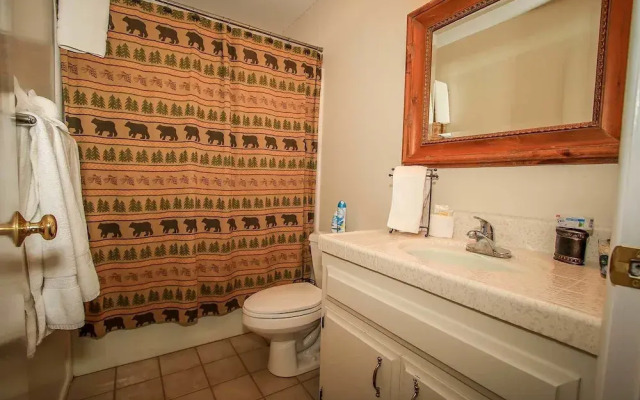 Grizzly Bear Inn 1546 by RedAwning