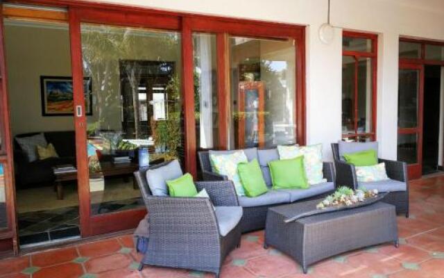 Fifth Avenue Beach House