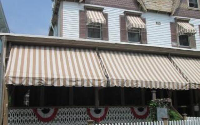 Twin Gables Bed & Breakfast