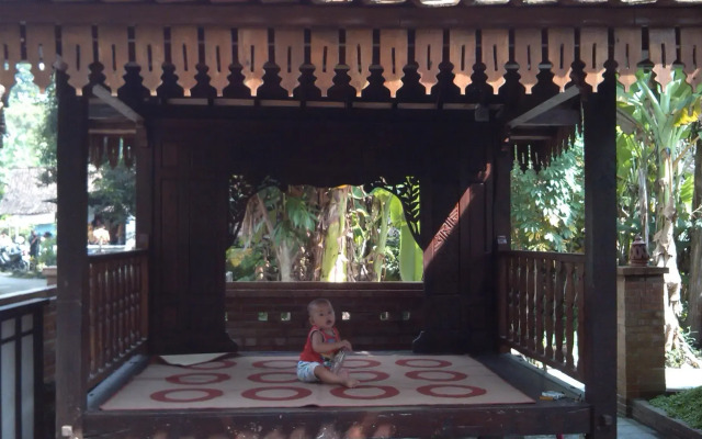 Ayem-Ayem Homestay