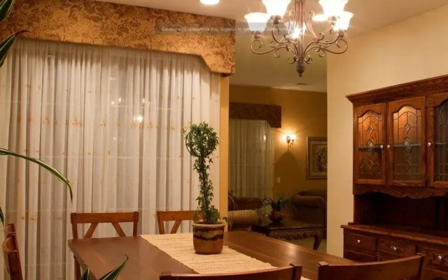 Serenity 4 Br home by RedAwning