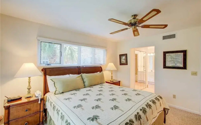 Turtle Cove 4809 by RedAwning