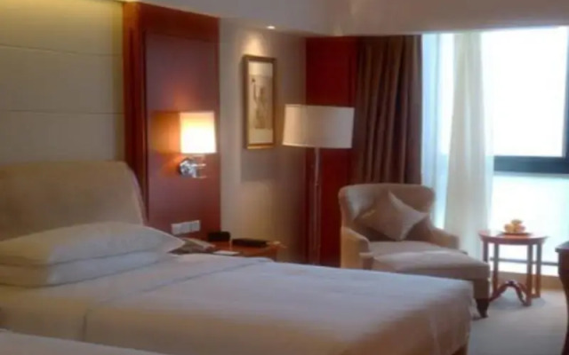 Lianyungang Hua Guo Mountain International Hotel