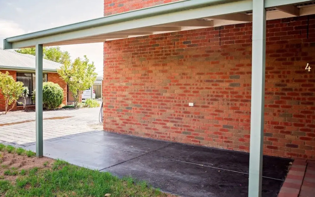 Regent Retreat - Echuca Moama Holiday Accommodation