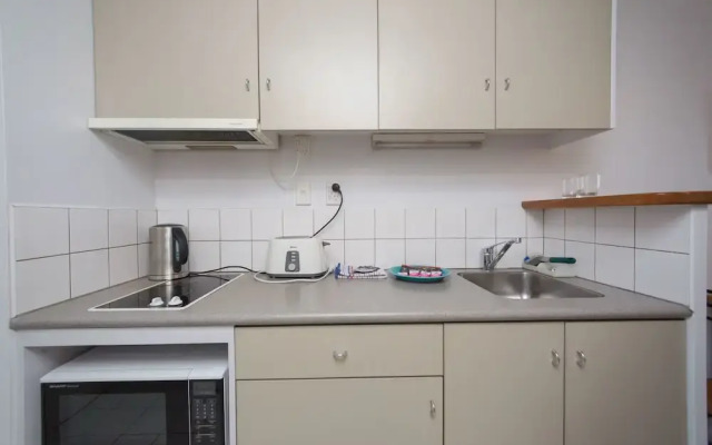 Lovely Studio Apartment with Balcony