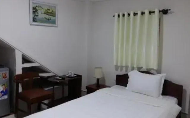 CoCo Riverside Homestay