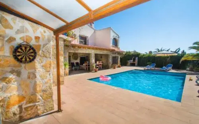 Abahana Villas Hugo