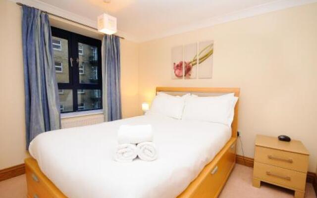 Town or Country - Charter House Apartments