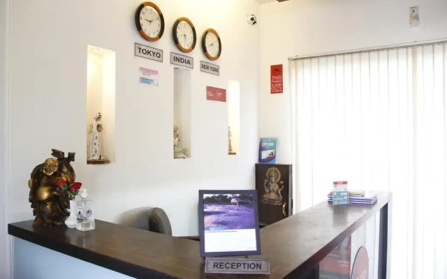 OYO Premium Near Cyber Park
