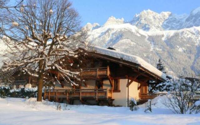 Chalet Les Islouts