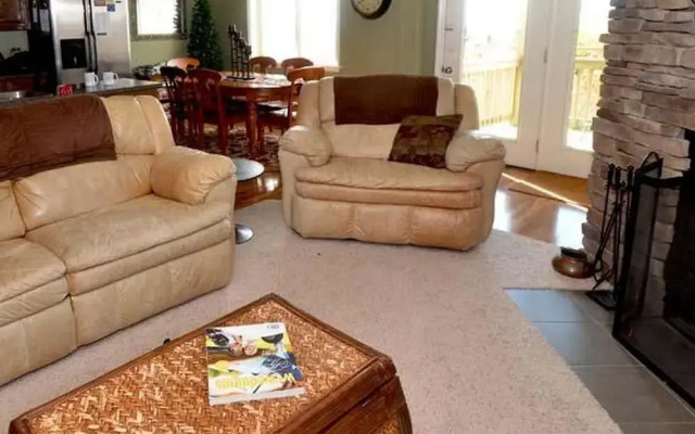 4 Br: Shays Landing 5