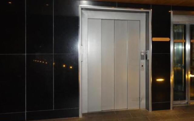 Haus Triftbach/Studio Layra