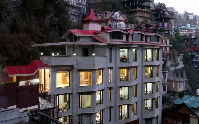 Hotel The Rock Castle by DLS Hotels