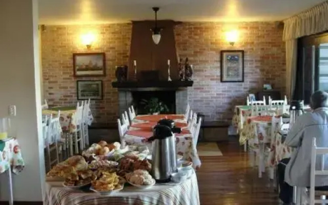 Pousada dos Pinheirais
