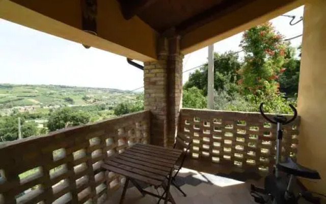 Agriturismo " La Valle degli Ulivi"