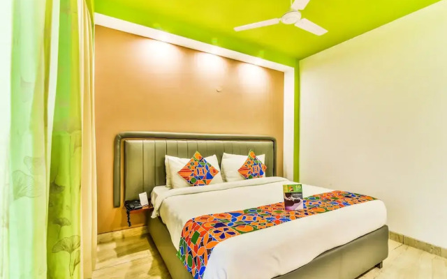 FabHotel Jass Hospitality Sector 43