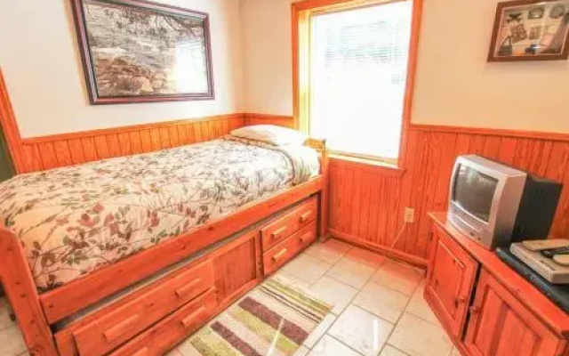 Camp Ketahe 3 Br Cabin