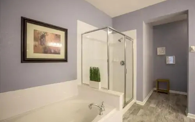 5037 Shoreway Loop #108