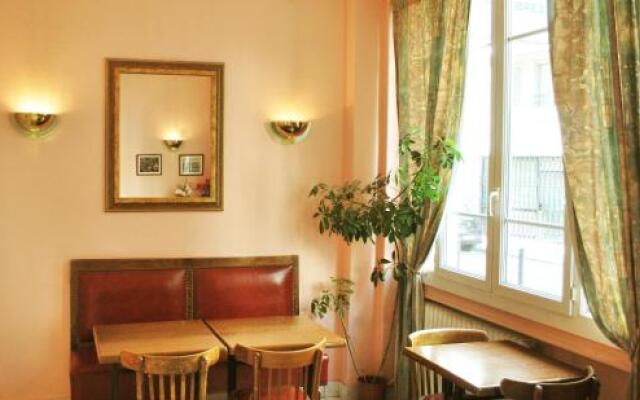 Hotel Avenir Jonquiere