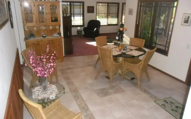La Lagoon B&B