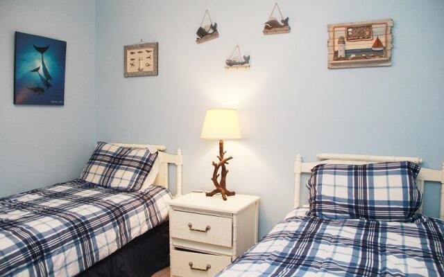 Romar Beach 301 by RedAwning