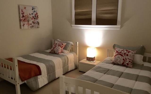 Holoholo ku Waimea by RedAwning