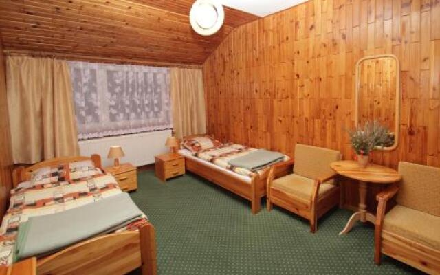 Pensjonat HUBERTUS ***