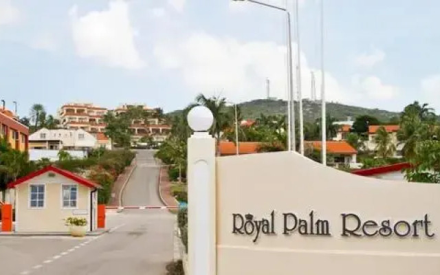 Holiday House Royal Palm Piscadera