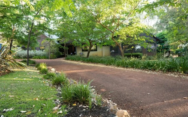 Mistover Valley Yallingup