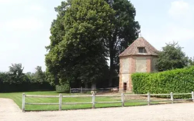 Château de maillot - Chambre d'hôtes