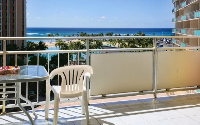 Ilikai 614 - Studio Condo