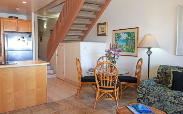 Hale Mahina B403 by RedAwning