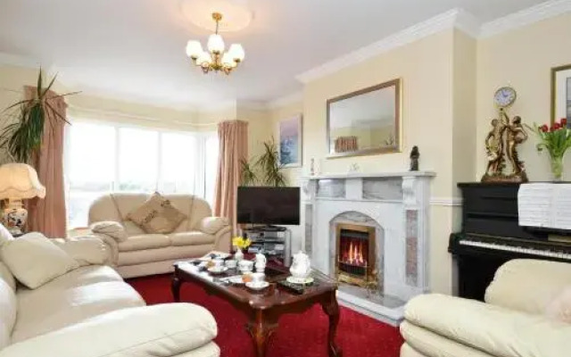 Salthill B&B Ocean Villa