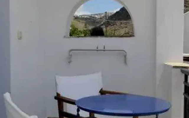 Kionia Panorama Studios