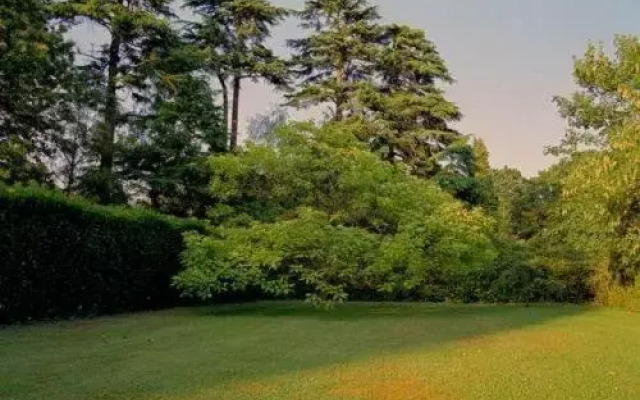 Tekels Park Guest House