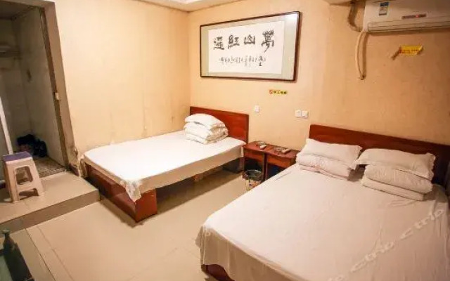 Xintiandi Hotel