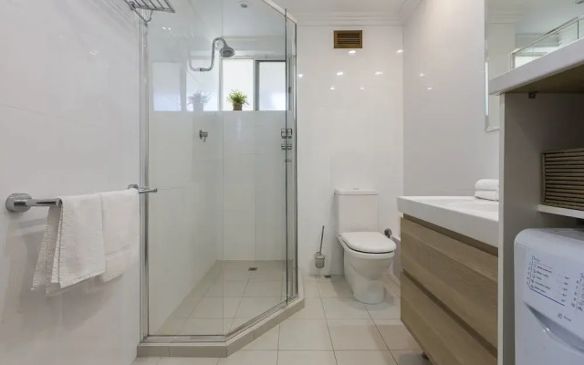 Cottesloe Beach Pines Apartment