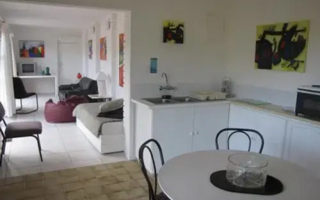Madon Studio Self Catering Apartment