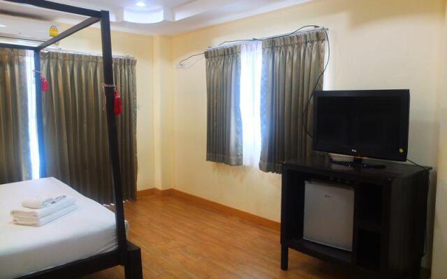 Pattaya Hill Room for Rent