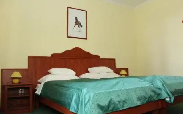 Biczó Csárda és Lovaspanzió