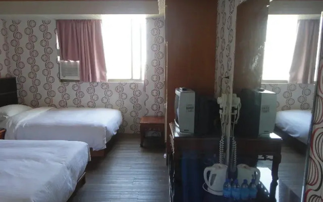 Bazhong Sentosa Hotel
