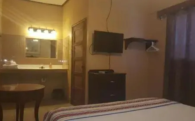 Tia Maria Guesthouse