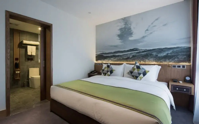 Prolit Dazhou Hotel
