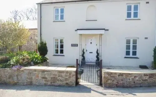 Poldark Cottage